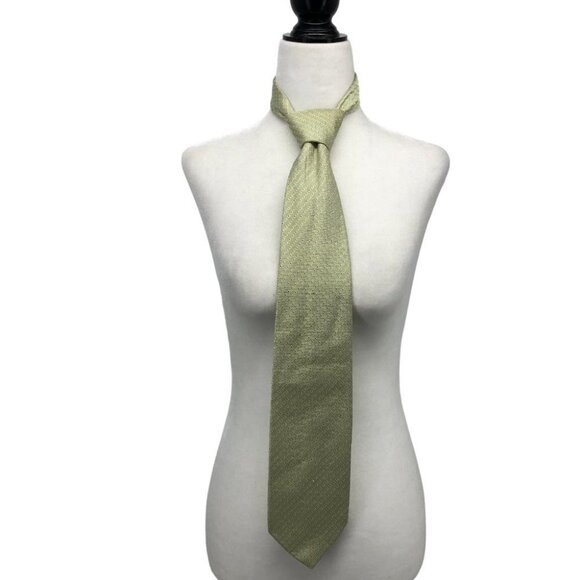 Harry Rosen Light Green printed Silk Wide Tie - Picture 1 of 12